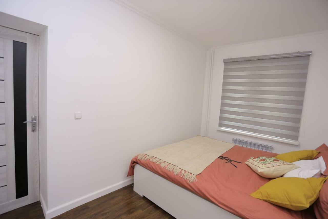 Luxury 2 Bedrooms Apartment Walking Distance From Gur-Emir Samarkand Exterior photo