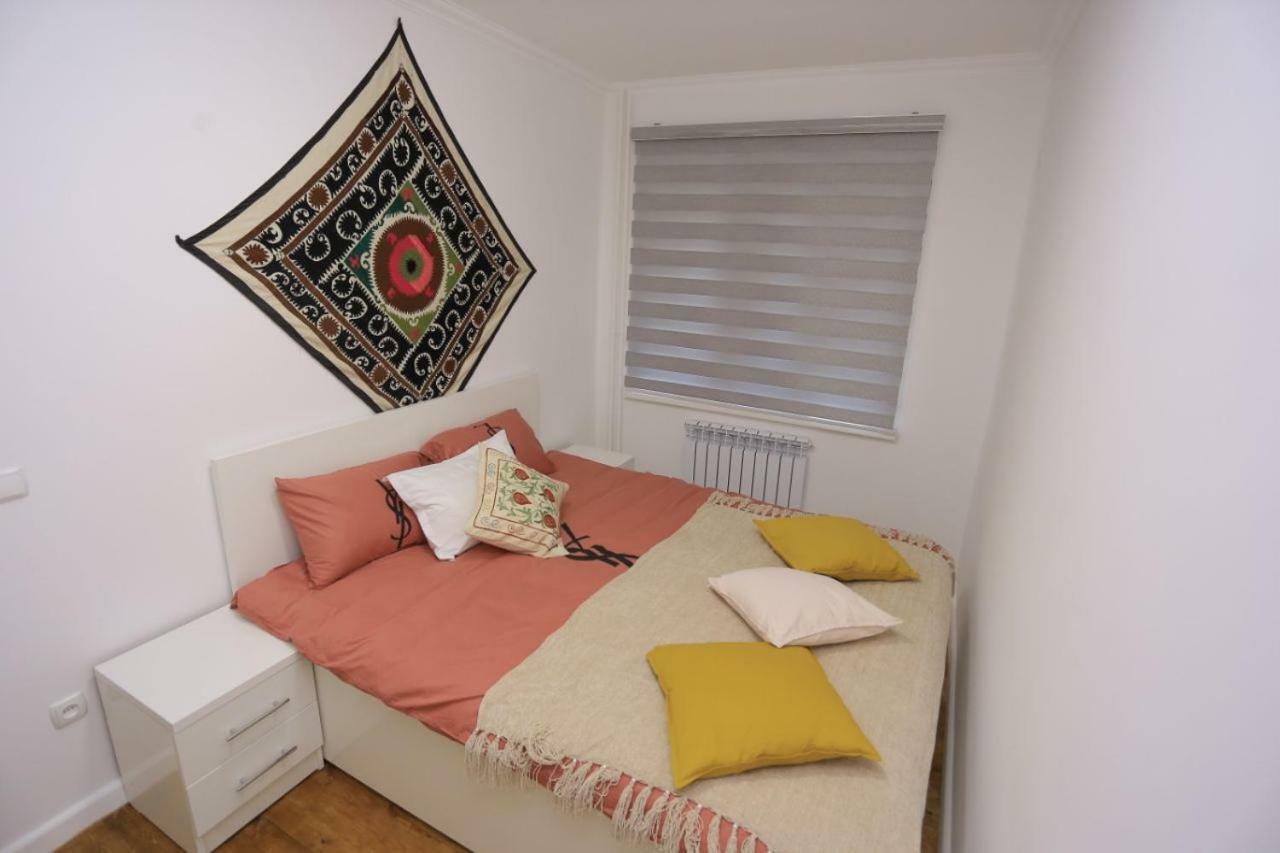 Luxury 2 Bedrooms Apartment Walking Distance From Gur-Emir Samarkand Exterior photo
