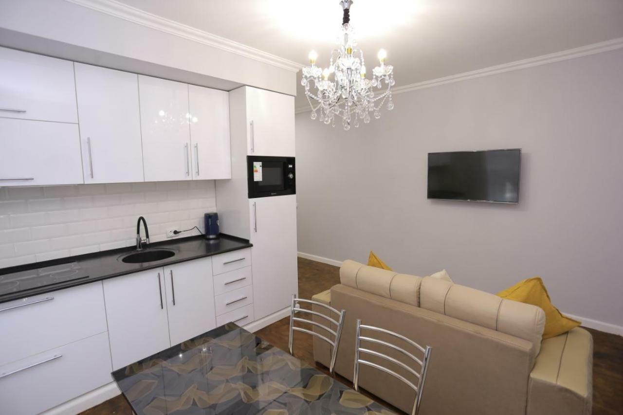 Luxury 2 Bedrooms Apartment Walking Distance From Gur-Emir Samarkand Exterior photo